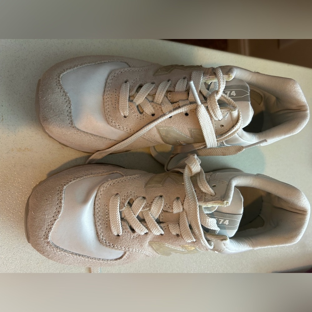 New balance - 574 Style size 7